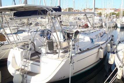 Dufour Yachts 40 for sale in France for €91,000 (£77,934)