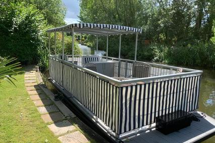 Custom Pontoon Boat for sale in United Kingdom for £24,950 Custom Pontoon Boat for sale in United Kingdom for £24,950