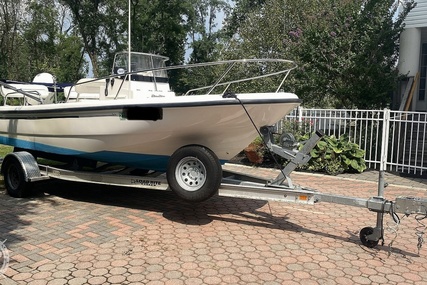 Boston Whaler Dauntless 180 for sale in United States of America for $18,000 (£13,115)