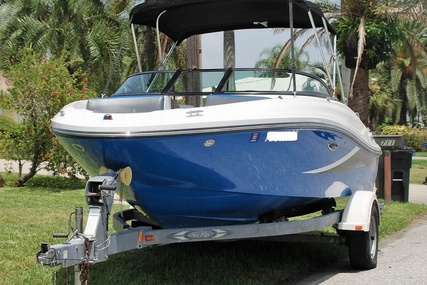 Sea Ray 190 Bow Rider for sale in United States of America for $22,750 (£16,478)