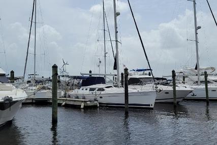 Hunter Deck Salon for sale in United States of America for $199,000 (£144,827)