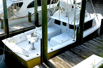 Bertram Flybridge Cruiser for sale in United States of America for $109,000 (£80,470)