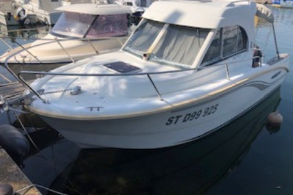 Beneteau Antares 680 HB for sale in France for €26,500 (£22,300)