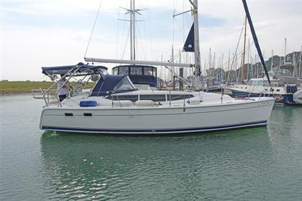 Hunter 33 LEGEND for sale in United Kingdom for £71,950