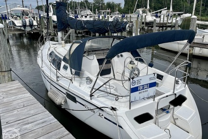 Hunter 32 Vision for sale in United States of America for $17,900 (£13,058)