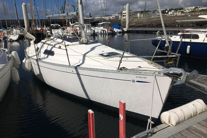 Dufour Yachts 30 DI for sale in France for €24,900 (£21,081)