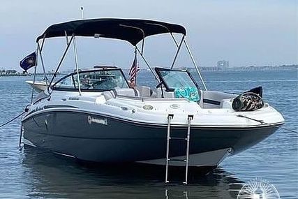 Hurricane SUNDECK 2200 DC for sale in United States of America for $59,995 (£43,533)