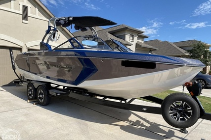 Correct Craft Super Air Nautique G25 for sale in United States of America for $162,000 (£117,339)