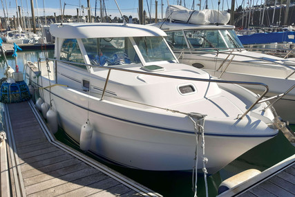Beneteau Antares 710 for sale in France for €22,500 (£18,969)