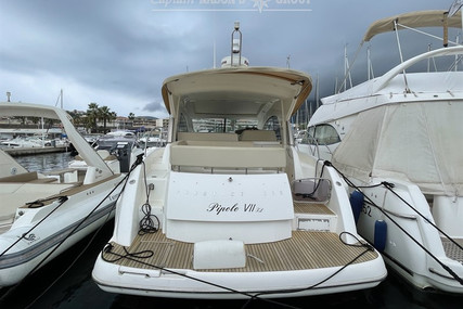 Prestige 38 S for sale in France for €168,000 (£142,440)