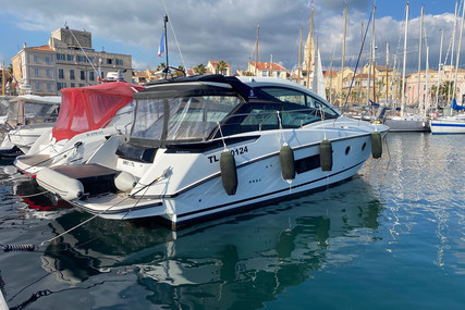 Beneteau Gran Turismo 40 for sale in France for €343,000 (£290,056)