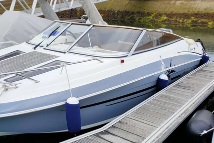Jeanneau Cap Camarat 635 DC for sale in France for €29,500 (£24,824)