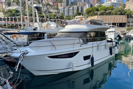 Jeanneau Velasco 37 F for sale in France for €319,000 (£272,750)