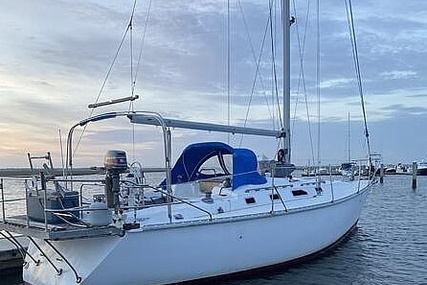 Hunter Legend 40 for sale in United States of America for $33,350 (£25,203)