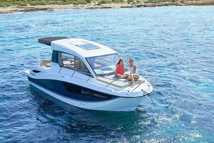 Quicksilver Activ 755 Weekend for sale in France for €89,300 (£76,353)