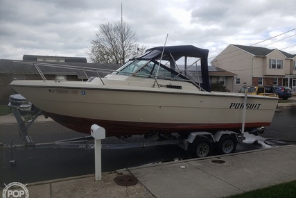 Pursuit Tiara 2500 for sale in United States of America for $12,500 (£9,446)
