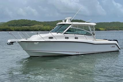 Boston Whaler 345 Conquest for sale in Puerto Rico for $380,000 (£304,526)