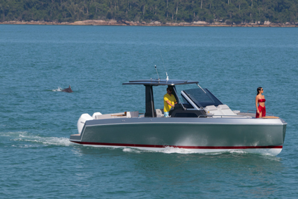 Schaefer V33 for sale in Canada for $394,761 (£325,635)