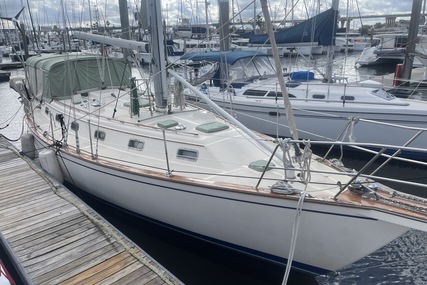 Island Packet 44 for sale in United States of America for $178,590 (£132,460)