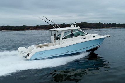 Boston Whaler 345 Conquest for sale in United States of America for $695,000 (£556,962)