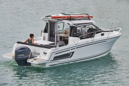 Jeanneau Merry Fisher 795 for sale in France for €105,322 (£87,622)