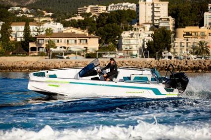 Axopar 22 Spyder x Jobe Revolve for sale in United States of America for $101,179 (£80,998) Axopar 22 Spyder x Jobe Revolve for sale in United States of America for $101,179 (£80,998)