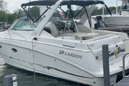 Larson Cabrio 290 for sale in United States of America for $45,000 (£36,206) Larson Cabrio 290 for sale in United States of America for $45,000 (£36,206)
