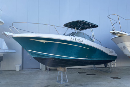 Jeanneau Cap Camarat 7.5 Cc for sale in France for €24,900 (£20,865)