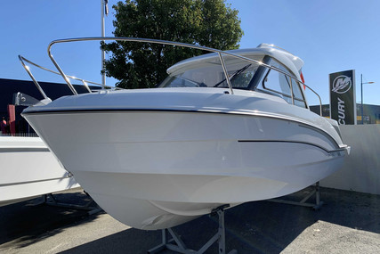 Beneteau Antares 7 OB for sale in France for €77,900 (£64,909)