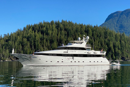 Broward Tri Deck for sale in Canada for $2,950,000 (£2,361,606) Broward Tri Deck for sale in Canada for $2,950,000 (£2,361,606)