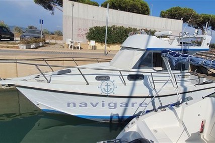 ALA BLU Proteo 28 flying bridge for sale in Italy for €65,000 (£55,076)