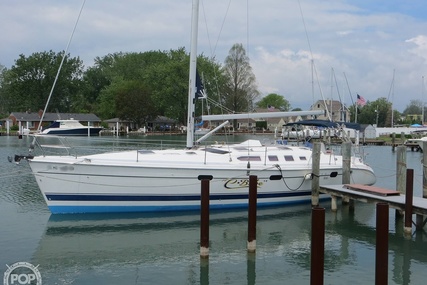 Hunter 466 for sale in United States of America for $148,000 (£118,605)