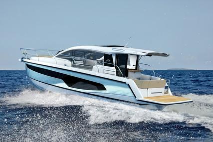 Sealine C335V for sale in Malta for €216,000 (£185,052)