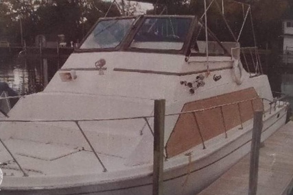 Carver Yachts 3396 Mariner for sale in United States of America for $12,750 (£10,405) Carver Yachts 3396 Mariner for sale in United States of America for $12,750 (£10,405)