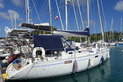 Beneteau Oceanis 430 for sale in France for €59,000 (£50,138) Beneteau Oceanis 430 for sale in France for €59,000 (£50,138)