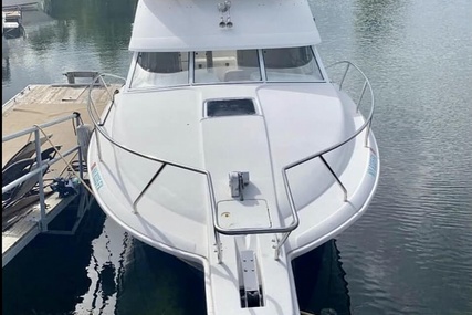 Silverton 312 Sedan Cruiser for sale in United States of America for $26,500 (£22,140) Silverton 312 Sedan Cruiser for sale in United States of America for $26,500 (£22,140)