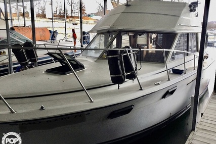 Carver Yachts 3007 Aft Cabin for sale in United States of America for $24,950 (£20,361) Carver Yachts 3007 Aft Cabin for sale in United States of America for $24,950 (£20,361)