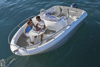 Jeanneau Cap Camarat 5.5 CC - Series 2 for sale in United Kingdom for £38,995 Jeanneau Cap Camarat 5.5 CC - Series 2 for sale in United Kingdom for £38,995