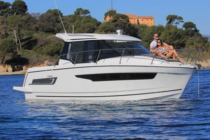 Jeanneau Merry Fisher 895 for sale in United Kingdom for £174,995