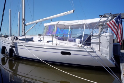 Catalina 445 for sale in United States of America for $349,999 (£280,257) Catalina 445 for sale in United States of America for $349,999 (£280,257)