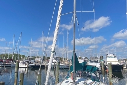 Beneteau Oceanis 351 for sale in United States of America for $64,500 (£51,321)