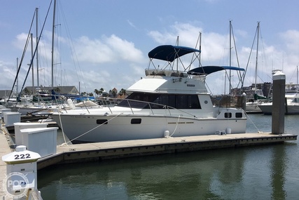 Carver Yachts 3207 Aft Cabin for sale in United States of America for $32,000 (£26,114) Carver Yachts 3207 Aft Cabin for sale in United States of America for $32,000 (£26,114)