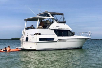 Carver Yachts 350 for sale in United States of America for $64,500 (£51,647) Carver Yachts 350 for sale in United States of America for $64,500 (£51,647)