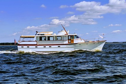 Trumpy Houseboat for sale in United States of America for $650,000 (£532,194)