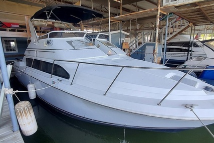 Carver Yachts Santego 380SE for sale in United States of America for $94,500 (£77,118) Carver Yachts Santego 380SE for sale in United States of America for $94,500 (£77,118)