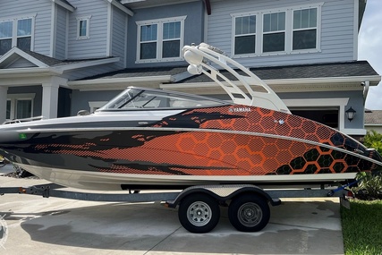 Yamaha 242 Limited S for sale in United States of America for $59,000 (£46,731) Yamaha 242 Limited S for sale in United States of America for $59,000 (£46,731)