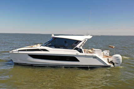 Aquila 36 for sale in United States of America for $529,000 (£425,618) Aquila 36 for sale in United States of America for $529,000 (£425,618)