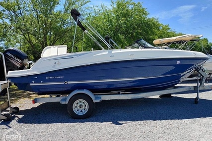 Bayliner VR5 for sale in United States of America for $34,450 (£27,411)