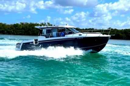Jeanneau for sale in United States of America for $329,000 (£263,442) Jeanneau for sale in United States of America for $329,000 (£263,442)