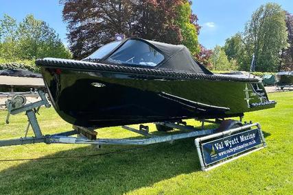 Corsiva 595 Tender for sale in United Kingdom for £25,220